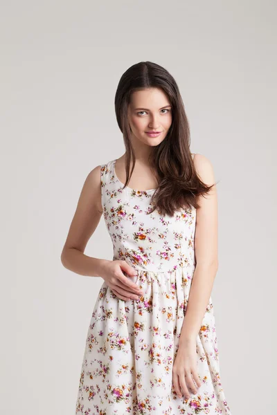 Chica en vestido de moda. Colección primavera —  Fotos de Stock