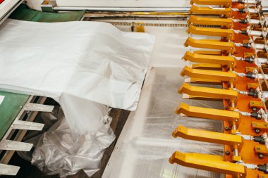 Flexo baskı etiket için tuşuna basın. paket
