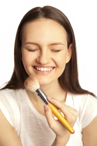 Bas för perfekt make-up.applying se-up50 — Stockfoto