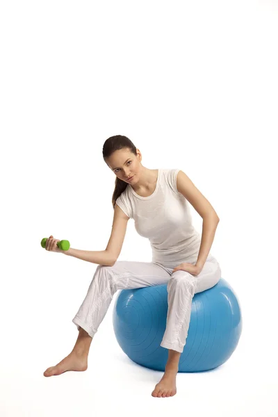 Paní, co dělá aerobní cvičení s dumbbells39 — Stock fotografie