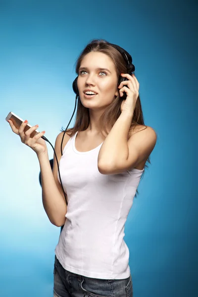 Güzel bir kız ile headphones43 — Stok fotoğraf