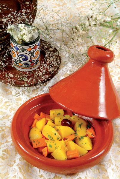 Традиционный Марокканский Таджин Овощами Знаменитый Традиционный Марокканский Таджин Традиционная Марокканская — стоковое фото