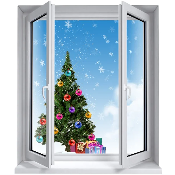 Christmas tree door het raam — Stockfoto