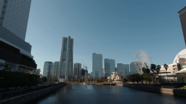 Yokohama Japan Oktober 2021 Zicht Minato Mirai Skyline Avond Inzoomen — Stockvideo