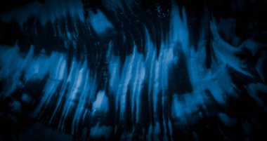 Görünür detaylara sahip soyut mavi ve siyah arkaplan