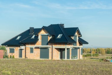 Targoszyce, Polonya -28.10.2021 - Targoszyce 'de yeni bir ev inşaatı