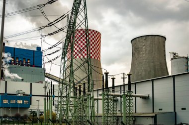 Silezya 'daki Lagisza' da sanayi kömür santrali