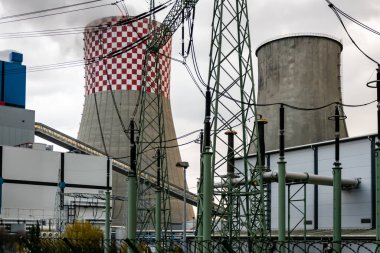 Silezya 'daki Lagisza' da sanayi kömür santrali
