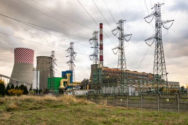 Silezya 'daki Lagisza' da sanayi kömür santrali