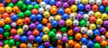 Görünür detayları olan renkli toplar. arkaplan veya doku