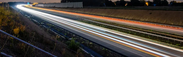 Lichter Von Autos Mit Nacht Langzeitbelichtung — Stockfoto