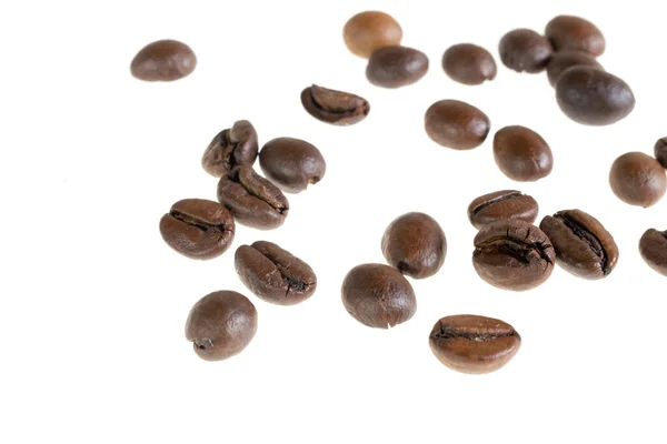 Koffiebonen Een Witte Geïsoleerde Achtergrond — Stockfoto