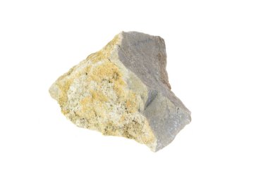 Beyaz izole bir zemin üzerinde kireçtaşı taşı
