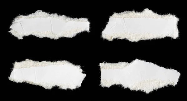 Een Wit Velletje Papier Een Zwarte Geïsoleerde Achtergrond — Stockfoto