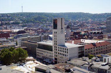 Stuttgart Belediye Binası meydanına - stuttgart rathaus ile