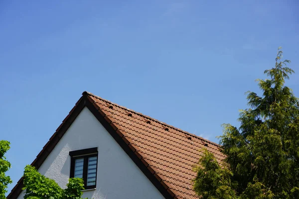 Live Your Own Home Live Countryside Roof Ridge Window Detached — Stockfoto