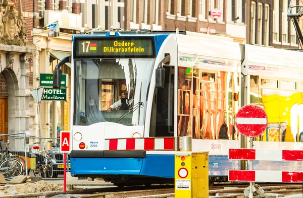 Tramwaj w Amsterdamie — Zdjęcie stockowe