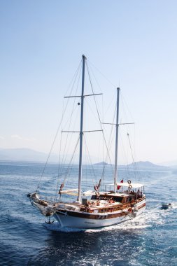 Deniz tekne