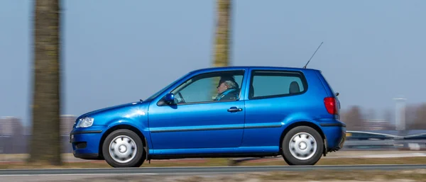 Carro azul — Fotografia de Stock