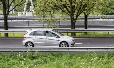 mercedes b sürüş