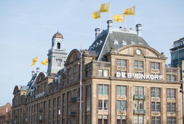 Amsterdam'da alışveriş de bijenkorf