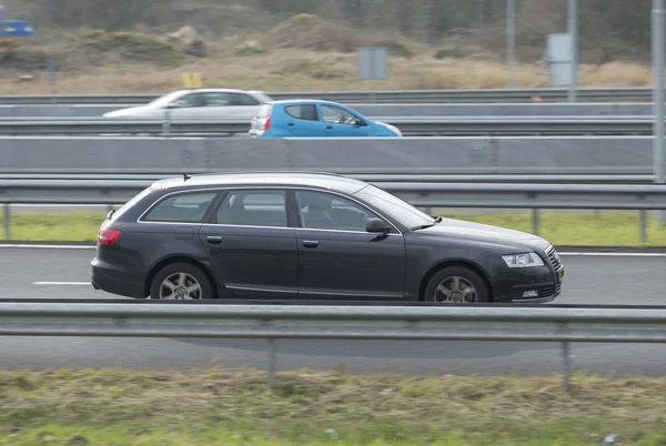 Schwarz audi a6 avant — Stockfoto