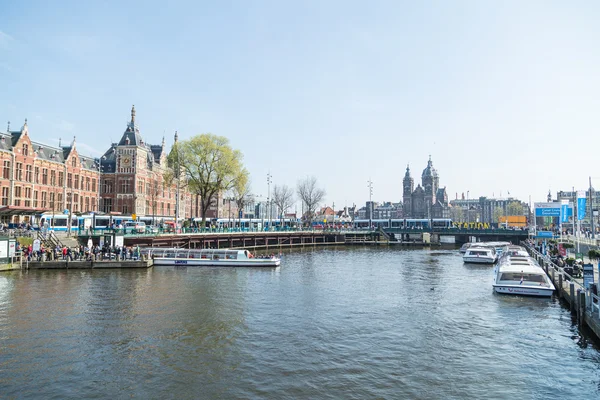 Hollanda Amsterdam Merkez İstasyonu — Stok fotoğraf