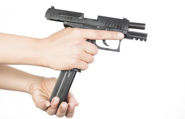 Przeładowywanie pistoletu pusty — Zdjęcie stockowe