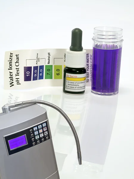Alkalisches Wasser-Ionisierungstest pH-Reagenz — Stockfoto