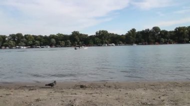 Sava Nehri 'nde tekne gezisi..