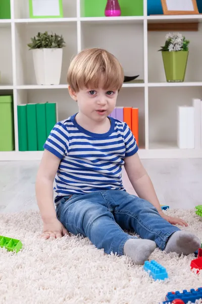 Niño rebelde — Foto de Stock