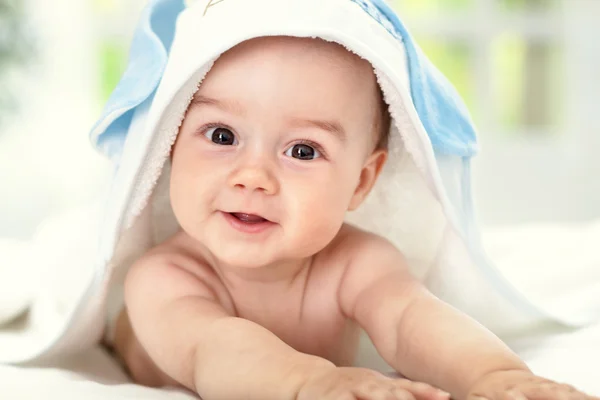 Smiling baby after shower — Stok Foto