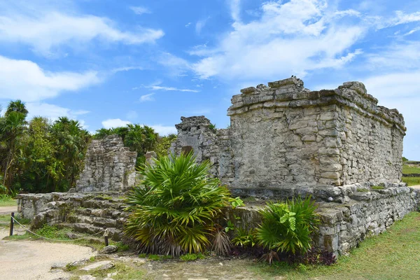 Tulum, Yucatan Yarımadası, Meksika 'daki antik Maya uygarlığının tarihi kalıntıları.