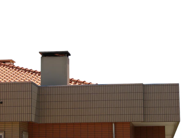 Верхня частина даху з димарями ізольовані на білому тлі — стокове фото