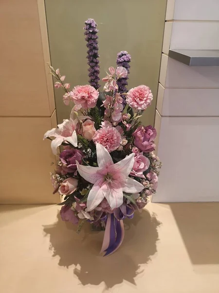Růžová Lily Lilium Hybridy Velikonoční Lilie Růžová Růže Květiny Krásné — Stock fotografie