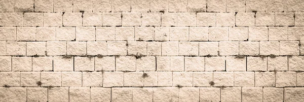 概要セピアレンガの壁のテクスチャライトグレー古いスタッコとヴィンテージレンガ造りの家のインテリアのパターンの背景 石仕事の灰色の色の錆びたブロックパノラマワイド壁紙 — ストック写真
