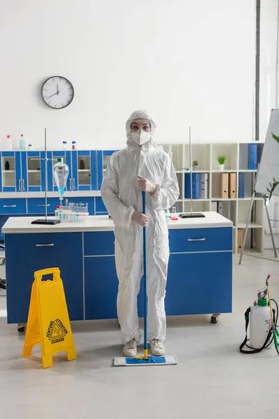 Scientist Protective Suit Goggles Holding Mop While Cleaning Laboratory — Stock Photo, Image