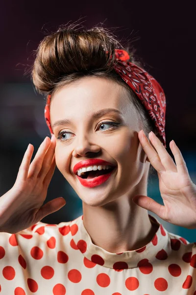 Excited Pin Woman Retro Hairstyle Cafe — Stock Photo, Image