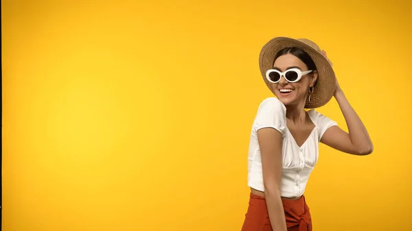 Positive Woman Sun Hat Sunglasses Standing Isolated Yellow — Stock Photo, Image