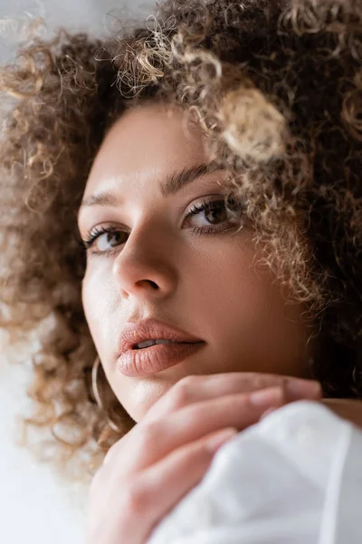 Portrait Curly Model Blouse Looking Camera White Background — Stock Photo, Image