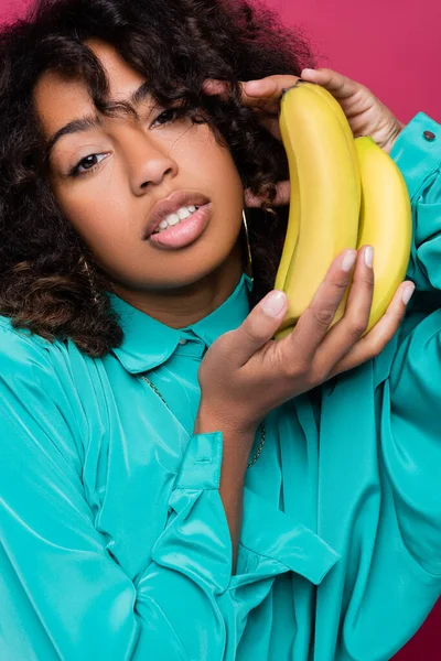 Pretty African American Woman Blue Blouse Holding Bananas Looking Camera — Stock Photo, Image