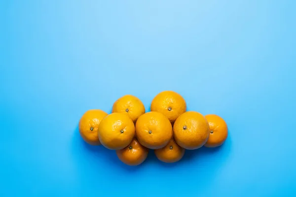 Top View Natural Tangerines Blue Background — Stock Fotó