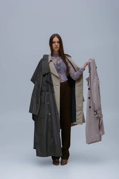 Full Length Teenage Model Posing Stylish Trench Coats Grey — Stock Photo, Image