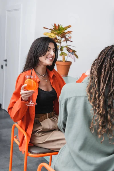 Cheerful Woman Holding Cocktail African American Friend Cafe — Stock Fotó