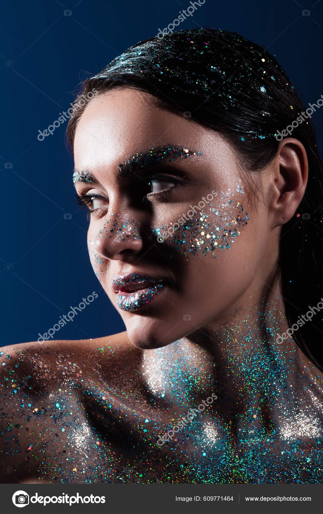 Portrait Sensual Young Woman Glitter Face Looking Away Isolated Blue Stock  Photo by ©HayDmitriy 609771464