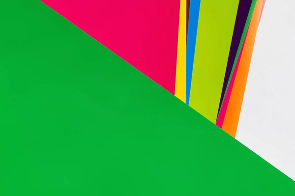 Fundo multicolorido com listras brilhantes e espaço de cópia verde — Fotografia de Stock