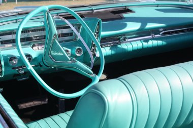 Klasik Otomobil iç