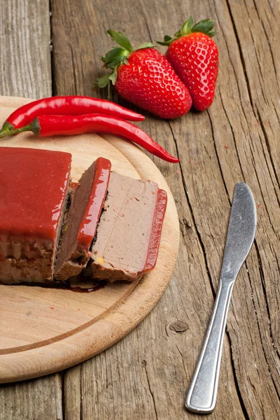 Pate with strawberry jelly — Stock Photo, Image