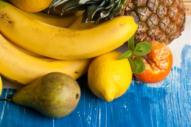 taze çeşitli meyve