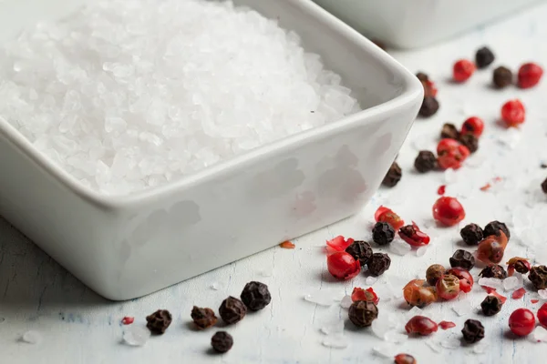 Salt and pepper — Stock Photo, Image